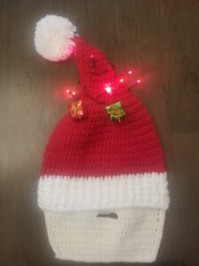 Working Spaces light up Santa hat mask